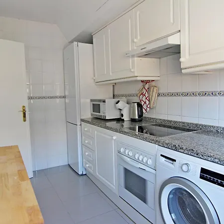 Apartmán Apartamento Marina Raset, 1-a Linea *