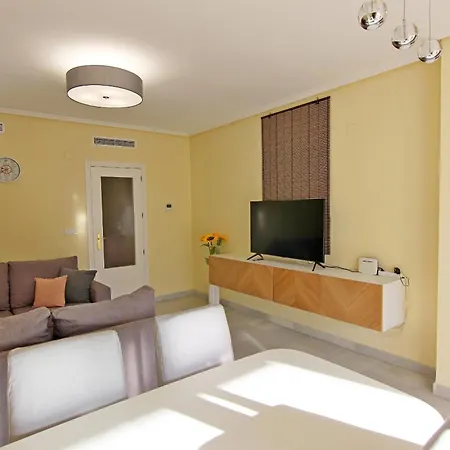 Apartmán Apartamento Marina Raset, 1-a Linea