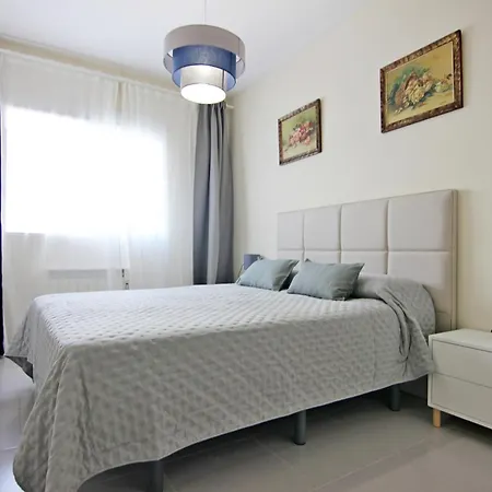 Apartamento Marina Raset, 1-a Linea
